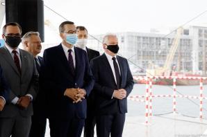 [VIDEO] Premier w Porcie Gdynia: duże inwestycje tworzą nowe perspektywy rozwoju