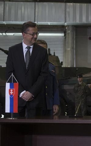 Słowacja kupi polskie Rosomaki